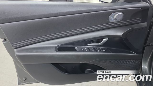 Hyundai AVANTE 2023 — photo 14