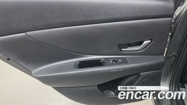 Hyundai AVANTE 2023 — photo 15