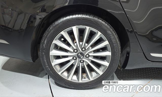 Kia K7 2017 — photo 5