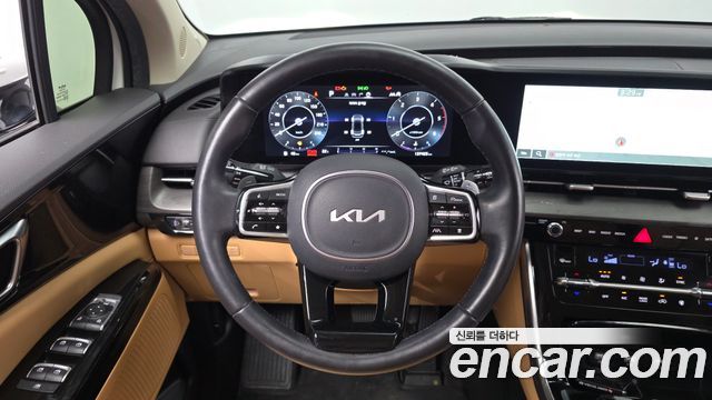 Kia Canival 2023 — photo 19