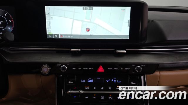Kia Canival 2023 — photo 20