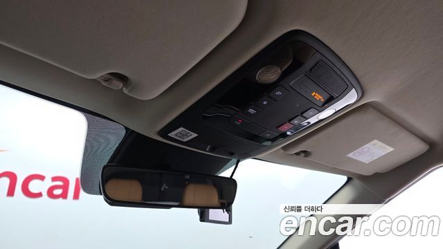 Kia Canival 2023 — photo 24