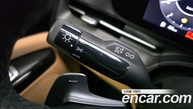 Kia Canival 2023 — photo 29