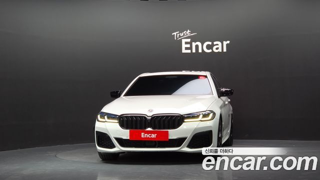 BMW 5-Series 2023 — photo 3