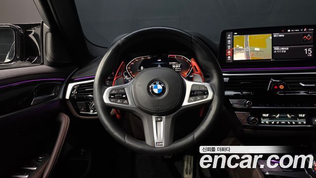 BMW 5-Series 2023 — photo 19