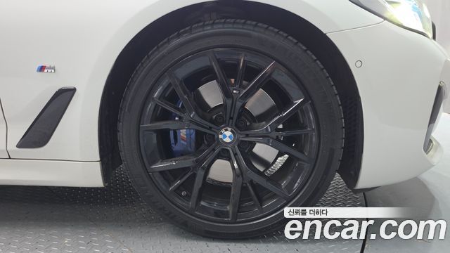 BMW 5-Series 2023 — photo 7