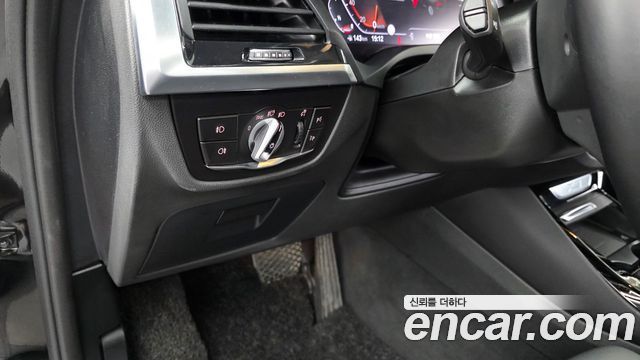 BMW X3 2021 — photo 23