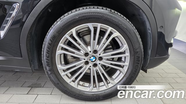 BMW X3 2021 — photo 7