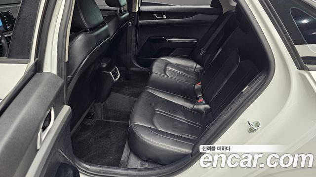Kia K5 2021 — photo 12
