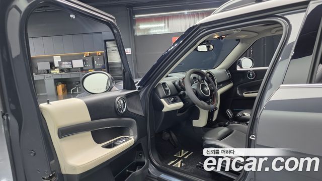 Mini Countryman 2019 — photo 13