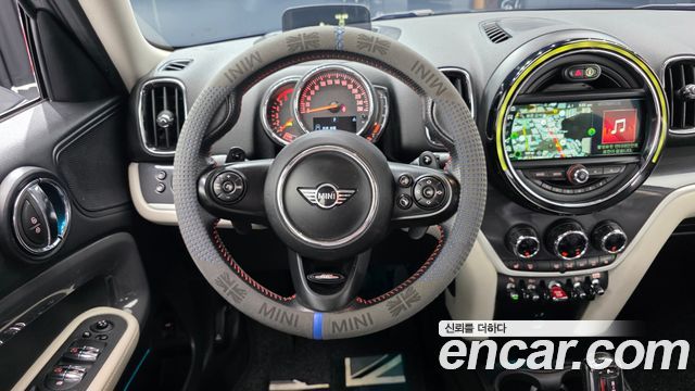 Mini Countryman 2019 — photo 20