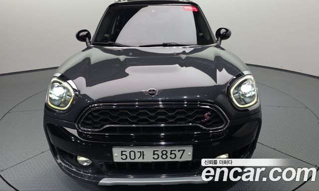 Mini Countryman 2019 — photo 26