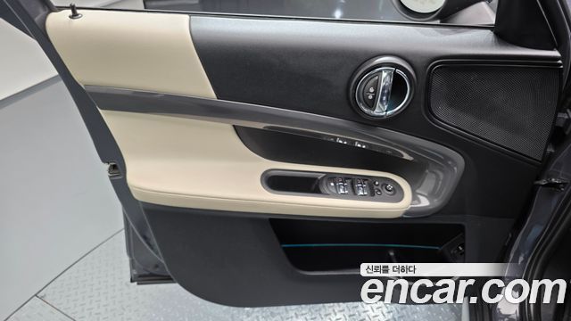 Mini Countryman 2019 — photo 14
