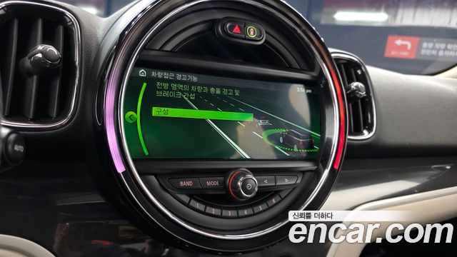 Mini Countryman 2019 — photo 31