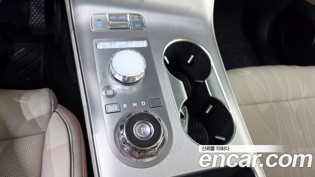 Genesis GV70 2026 — photo 12