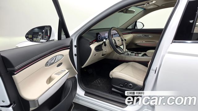 Genesis GV70 2026 — photo 13