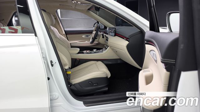 Genesis GV70 2026 — photo 17