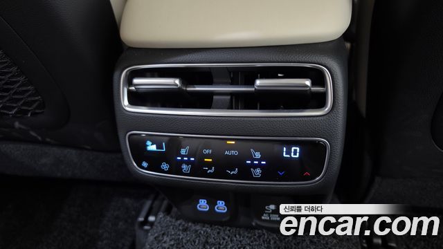 Genesis GV70 2026 — photo 24