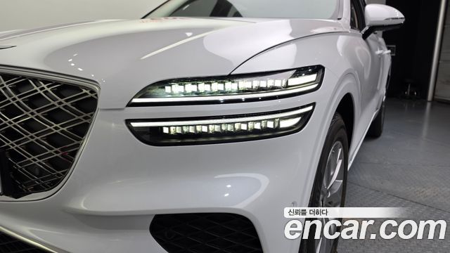 Genesis GV70 2026 — photo 8