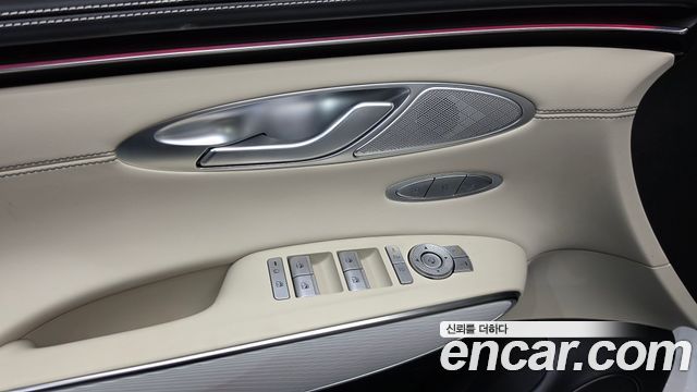 Genesis GV70 2026 — photo 30