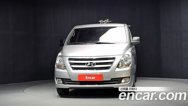 Hyundai Starex 2017 — photo 3