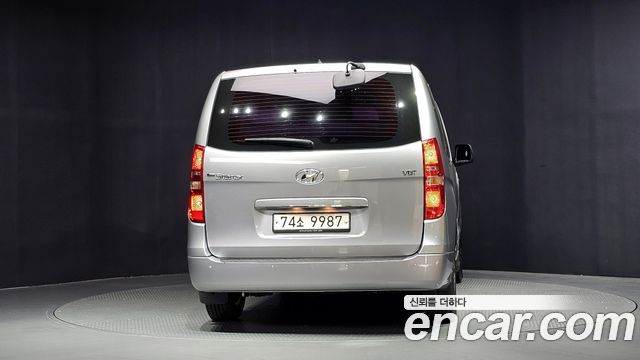 Hyundai Starex 2017 — photo 4