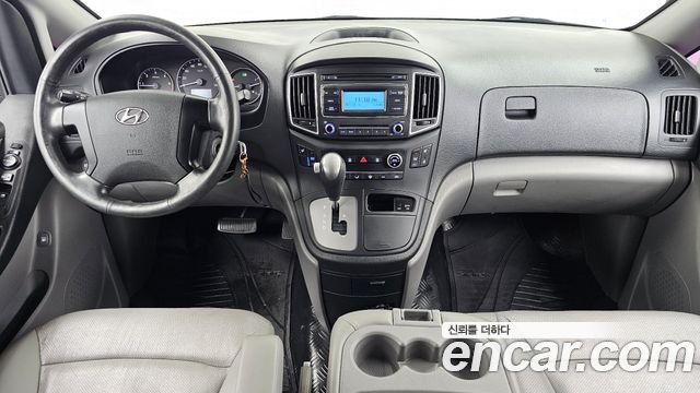 Hyundai Starex 2017 — photo 7