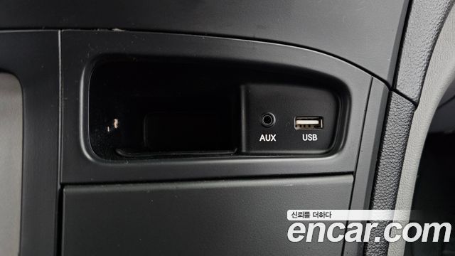 Hyundai Starex 2017 — photo 18