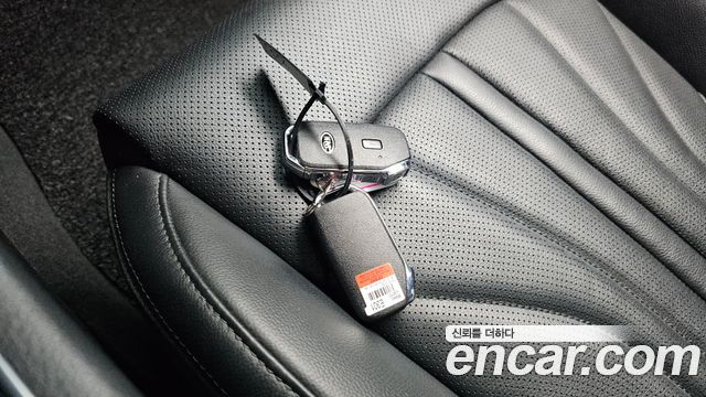 Kia K5 2020 — photo 21