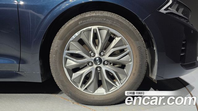 Kia K5 2020 — photo 7
