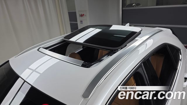 Lexus UX 2026 — photo 23