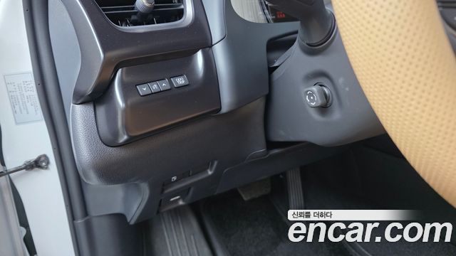 Lexus UX 2026 — photo 26