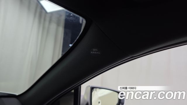 Lexus UX 2026 — photo 29