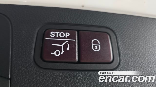 Mercedes-Benz GLC-Class 2019 — photo 22