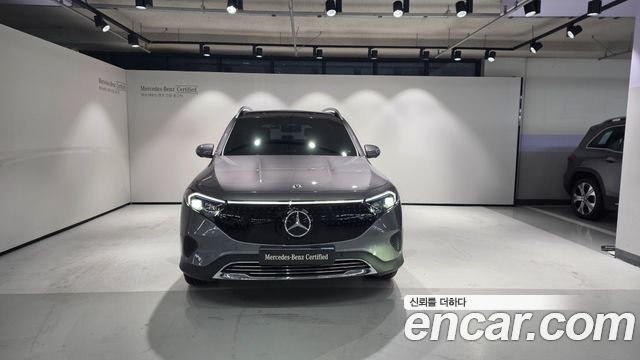 Mercedes-Benz EQB 2026 — photo 3