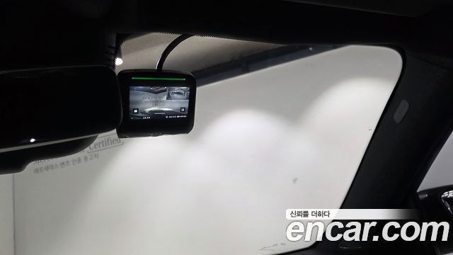 Mercedes-Benz EQB 2026 — photo 5