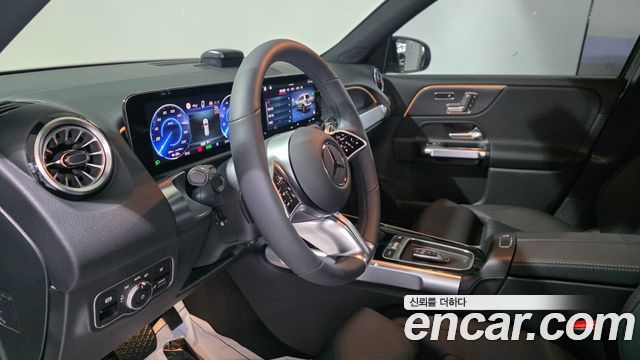Mercedes-Benz EQB 2026 — photo 10