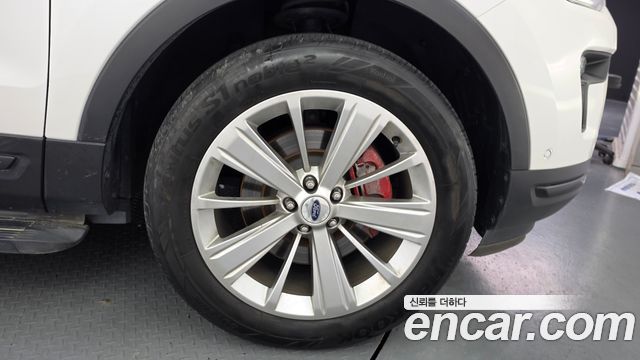 Ford Explorer 2019 — photo 5