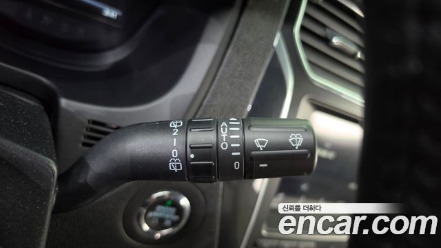 Ford Explorer 2019 — photo 23
