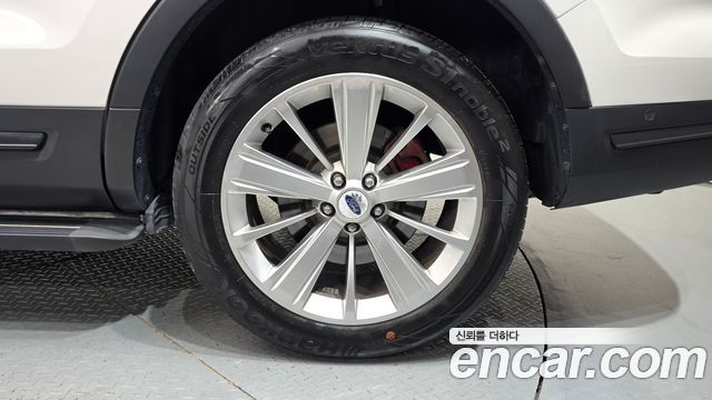 Ford Explorer 2019 — photo 7