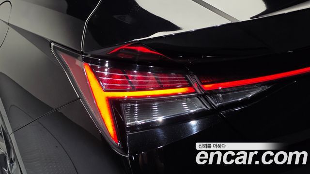 Hyundai AVANTE 2023 — photo 9