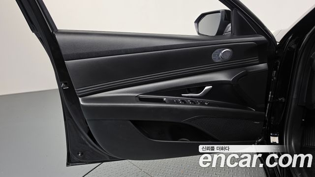 Hyundai AVANTE 2023 — photo 14