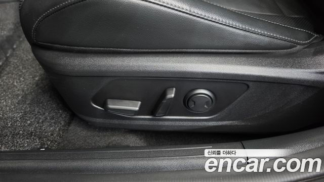 Hyundai AVANTE 2023 — photo 31