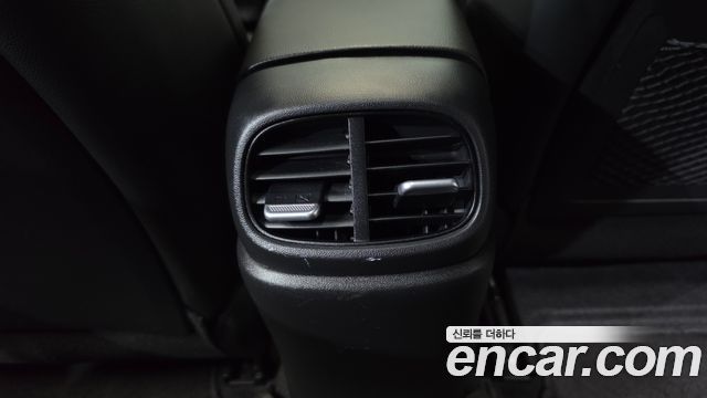 Hyundai AVANTE 2023 — photo 36