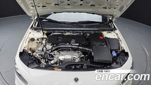 Mercedes-Benz A-Class 2022 — photo 7