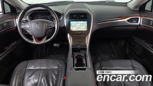 Lincoln MKZ 2014 — photo 7