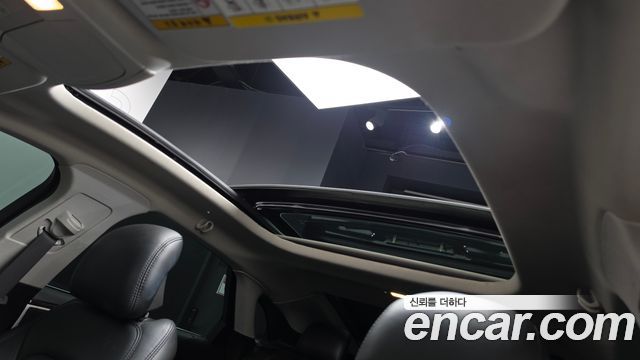 Lincoln MKZ 2014 — photo 17