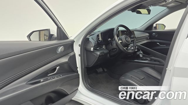 Hyundai AVANTE 2021 — photo 10