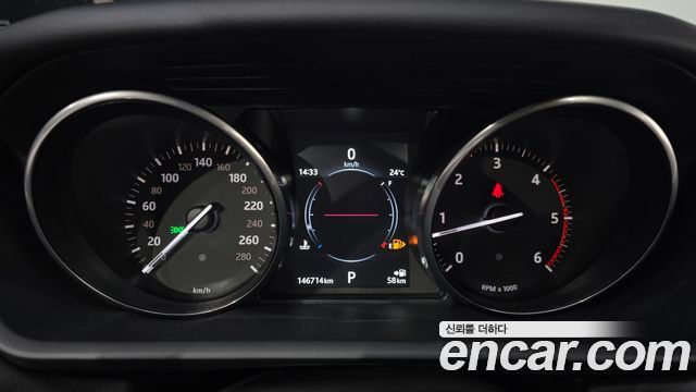 Land Rover Range Rover Sport 2016 — photo 8