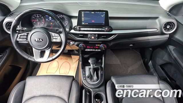 Kia K3 2019 — photo 10